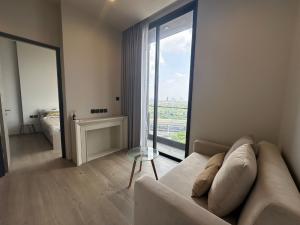 For rent 1 bedroom - park view newly decoration
