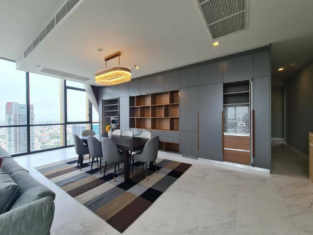 ♦ Modern Luxury style ♦ ชั้น 30+ 252.61 ตร.ม. 3 ห้องนอน | คอนโดใกล้ เจ อเวนิว ทองหล่อ 2 นาที, BTS ทองหล่อ 5 นาที, ดองกิ มอลล์ 7 นาที – รูปที่ 3