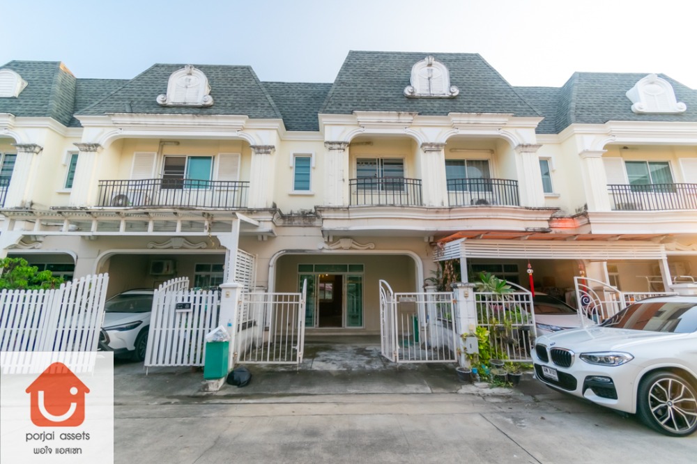 ✨Townhouse for sale 🏘️ Parinlak Light Rama 5, 2-storey townhouse, 2 bedrooms 🛏️ Size 19.4 sq m 📍Location: Ratchaphruek Road, Nonthaburi ✨Townhouse for sale 🏘️ Parinlak Light Rama 5, 2-storey townhouse, 2 bedrooms 🛏️ Size 19.4 sq m 📍Location: Ratchaphruek Road, Nonthaburi