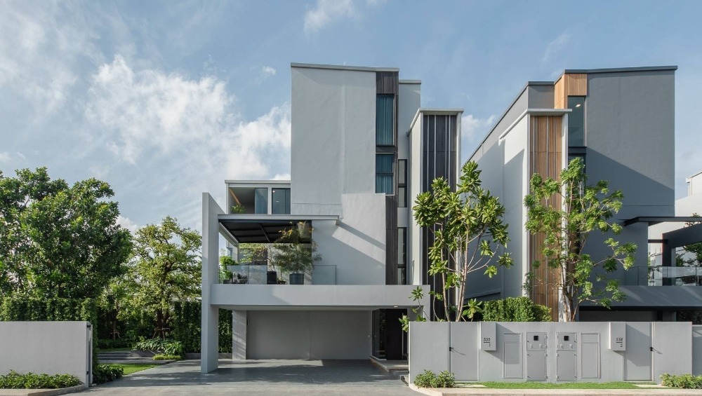 ♦ Type Beyond Loft ♦ 3 Storey 80 sq.w. 421 sq.m.. | 4 Beds, 4 Parking | Single house near Wellington International School 2 mins., Market Place 6 mins., Sirindhorn Hospital 7 mins, ARL Hua Mak 9 mins. ♦ Type Beyond Loft ♦ 3 Storey 80 sq.w. 421 sq.m.. | 4 Beds, 4 Parking | Single house near Wellington International School 2 mins., Market Place 6 mins., Sirindhorn Hospital 7 mins, ARL Hua Mak 9 mins.
