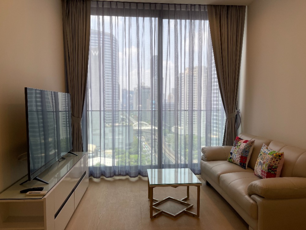 Anil Sathorn 12 Room for Rent or Sale 2B2B Corner Room