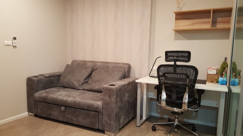 Condo for sale: Happy Condo Donmueang The Terminal, corner room. Condo for sale: Happy Condo Donmueang The Terminal, corner room.