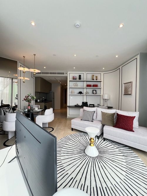 For sale: Penthouse 2 bedrooms, Ashton Asoke-Rama9 Condo, ready to receive promotions direct from the project. Call 062-339-3663