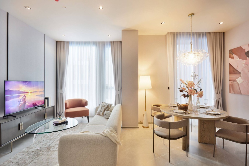 ♦ Modern Luxury ♦ New room, 10+ Floor Type C3 | 2 Beds, 75.95 sq.m. | Condo near Major Cineplex 190 m., BTS Thonglor and Ekamai 400 m.