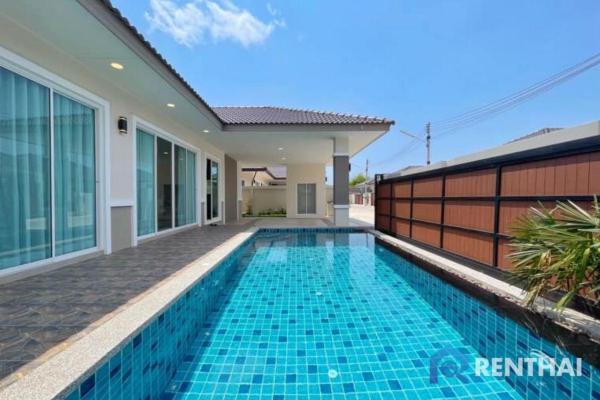 Ready to move in Luxury Pool Villa Pattaya