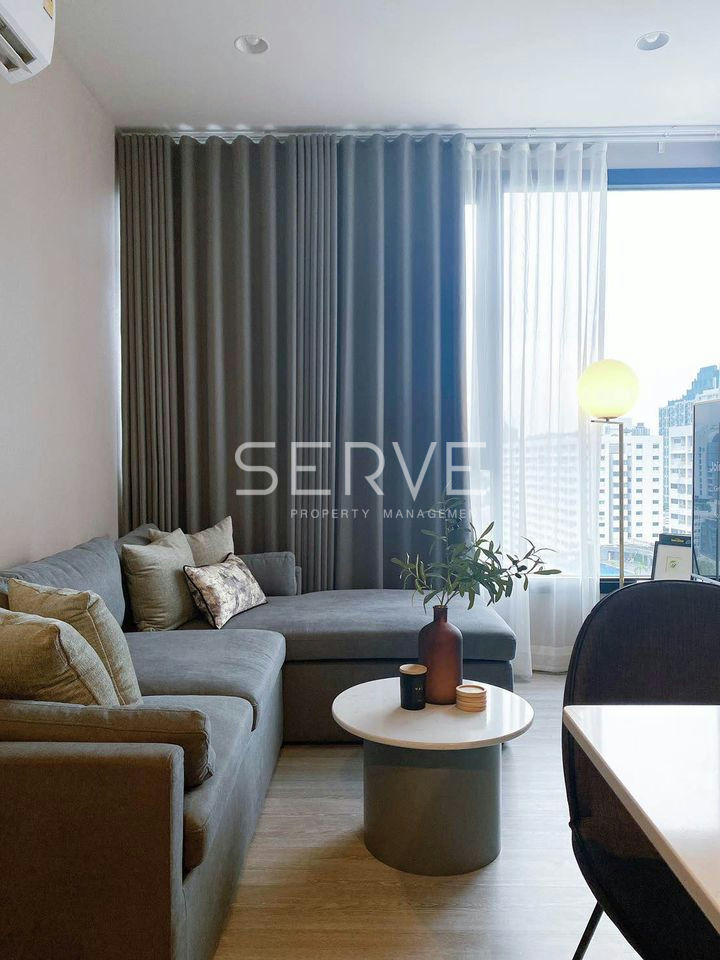 1 bed  Fully furnished  Condo High Rise Good Location BTS Ekkamai @ XT Ekkamai