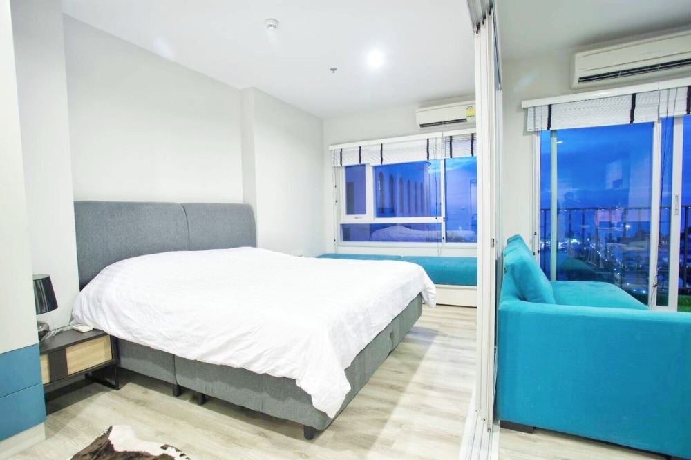 Condo for sale CENTRIC SEA Pattaya, 1 bedroom, 36 sqm., Floor 12A, seaview, excellent condition, fully decorated.