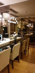 1 Bed 1 Bath with Bathtub Nice Room Good Location MRT Phetchaburi 150 m. @ The Address Asoke