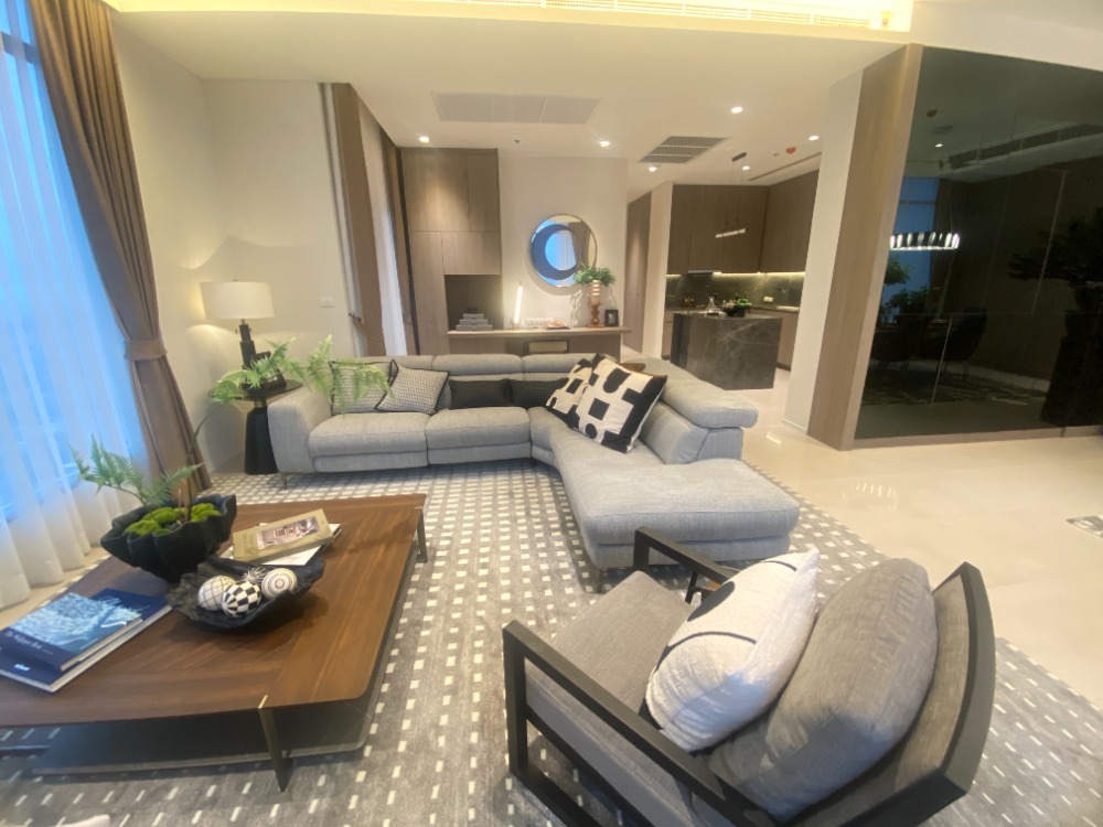 Sales!!! Penthouse 3 Bedroom 160 SQ.M. Sukhumvit 48 Sales!!! Penthouse 3 Bedroom 160 SQ.M. Sukhumvit 48