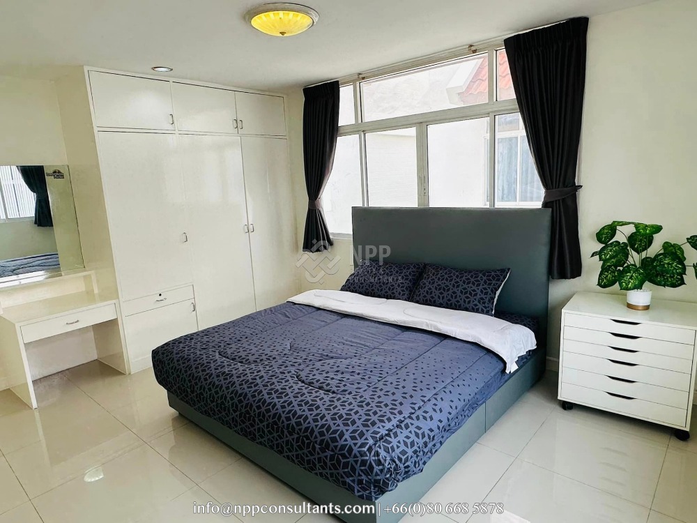Single House for rent : Single house near Emsphere Single House for rent : Single house near Emsphere