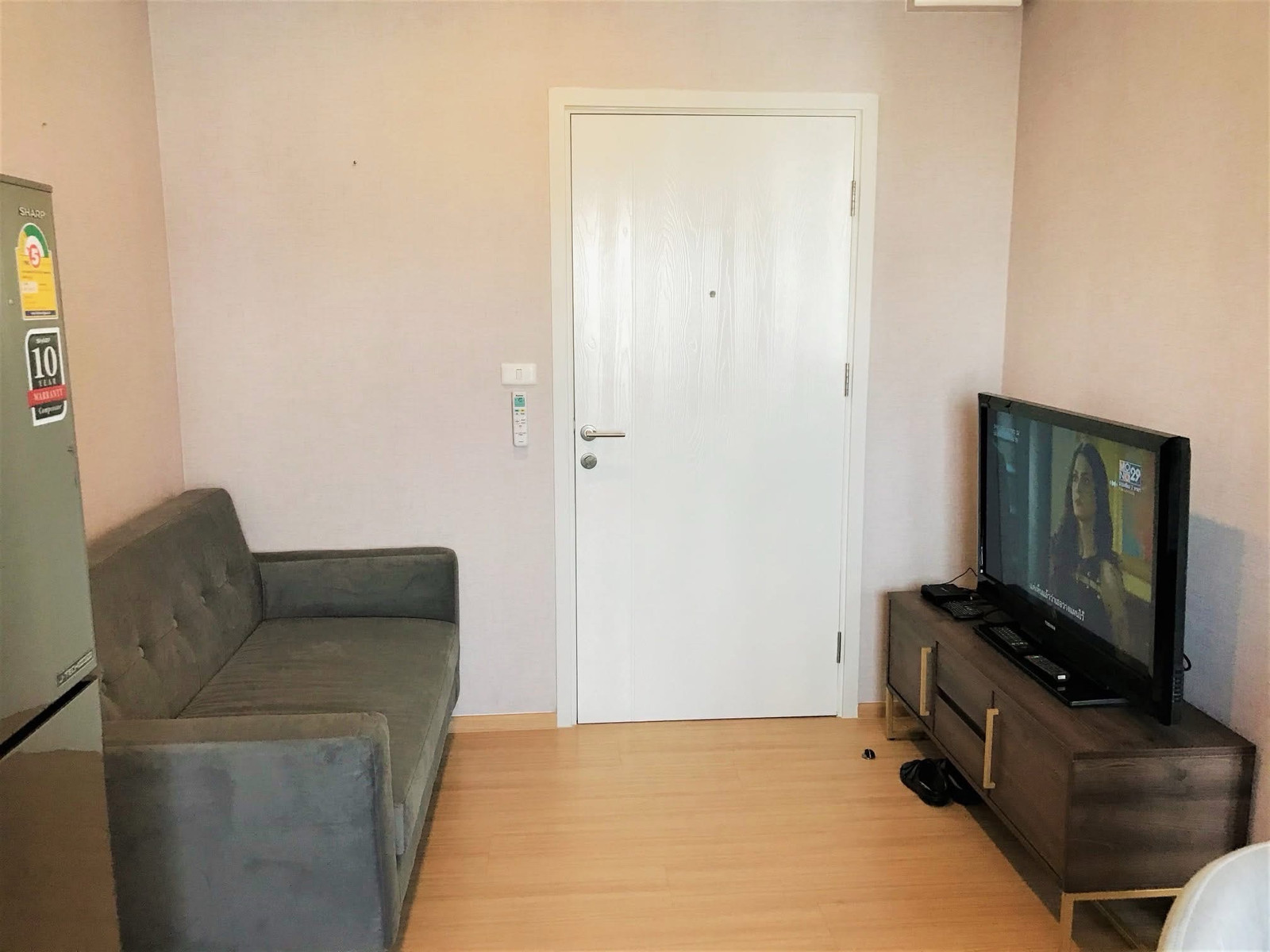 Rent: Plum Condo Pinkloa Station/ 1Bedroom📍 Line ID : @ladysai (have@ )