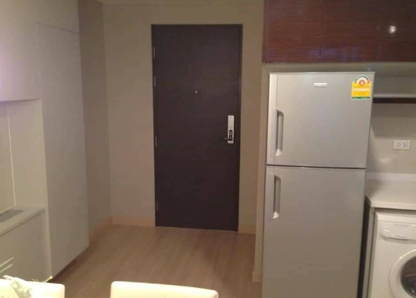 Address Pathumwan 69 sq.m. Eng 中 日 Please add LINE ID @806qphgn o8415o5483 Address Pathumwan 69 sq.m. Eng 中 日 Please add LINE ID @806qphgn o8415o5483
