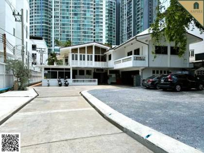 [For Sale] Land and House, Sukhumvit 69 & 71, In the heart of Prakhanong