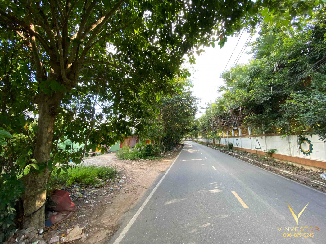 Selling cheap, price shocking the world!! Land in Phanom Sarakham, Khanun Island, 4-0-23 rai, suitable for an office, company, warehouse. – รูปที่ 4