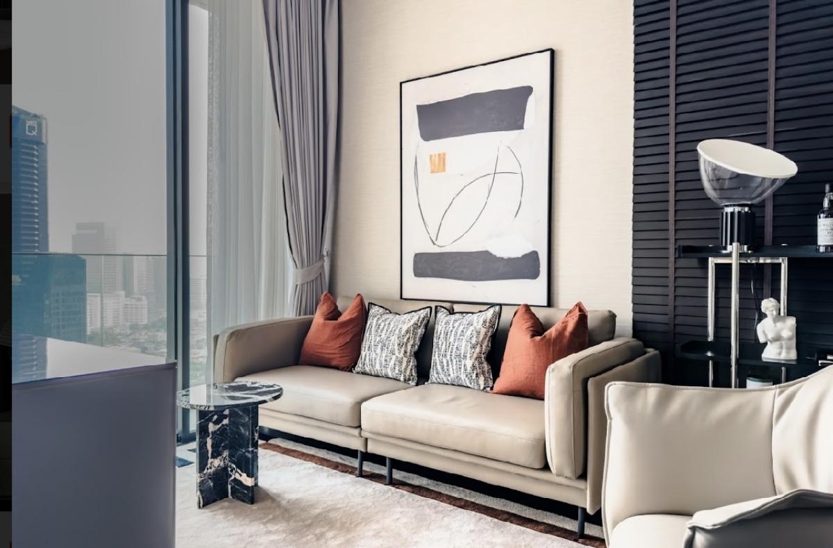 Condo :The esse Sukhumvit 36(For rent)🧲Location : Near bts ThonglorFloor : 21Size :80SQM Type : 2Bedroom 2Bathroom Rent Price : 80,000/monthsID.line &📞0825877125