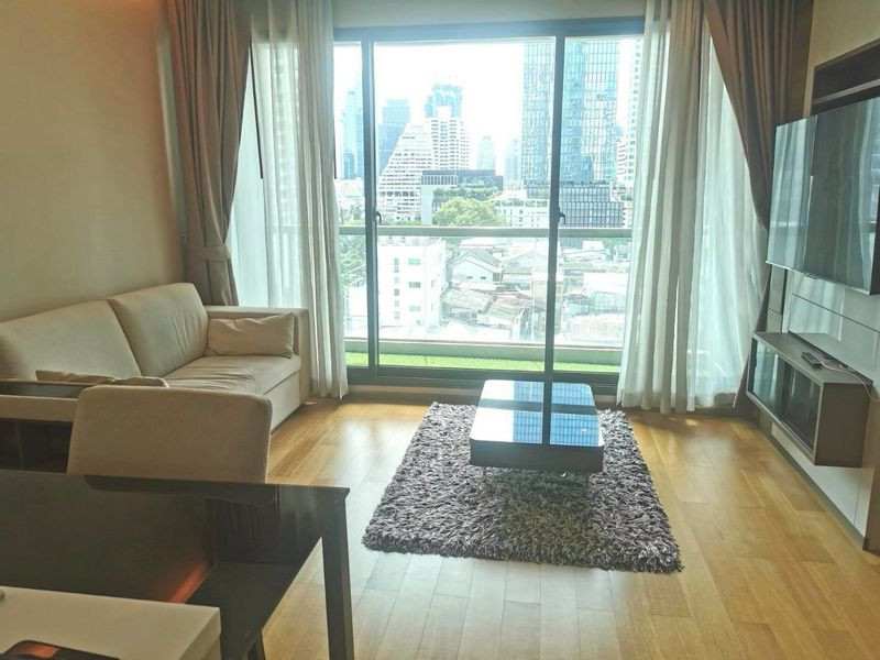 For rent 1 bedrooms well decorated, fully furnished, ready to move in !