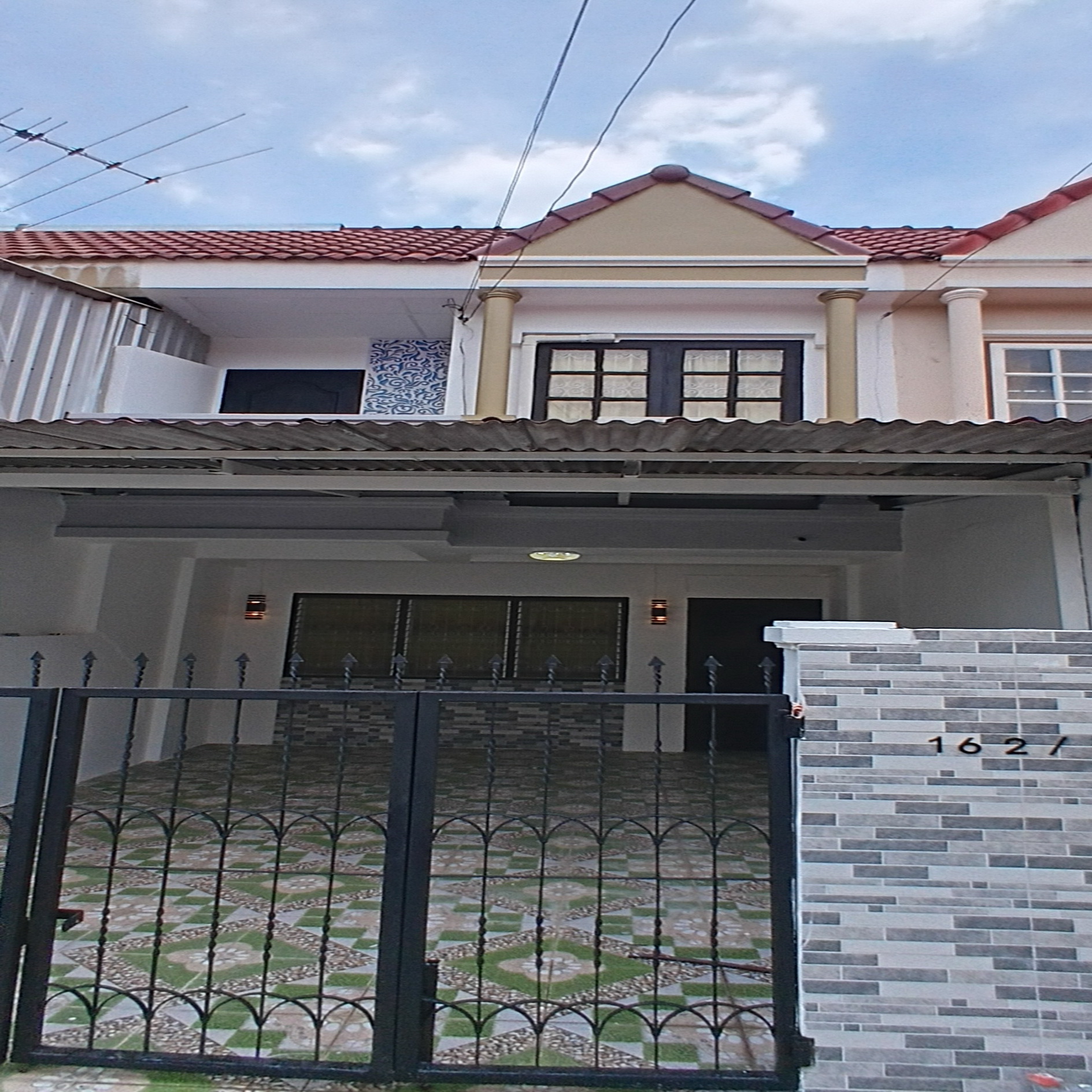 3นอนลดพิเศษ1แสนขายหมู่บ้านป.ผาสุขนิเวศน์ติดถนนกาญจนาภิเษกตรงข้าม ม.บัวทองธานี