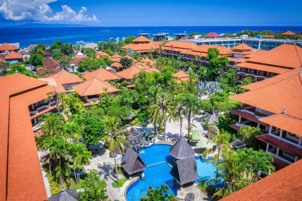ขายโรงแรม 4 ดาว ขนาด 256 ห้อง ใกล้หาดสุรินทร์ ภูเก็ต เพียง 150 เมตร – รูปที่ 2