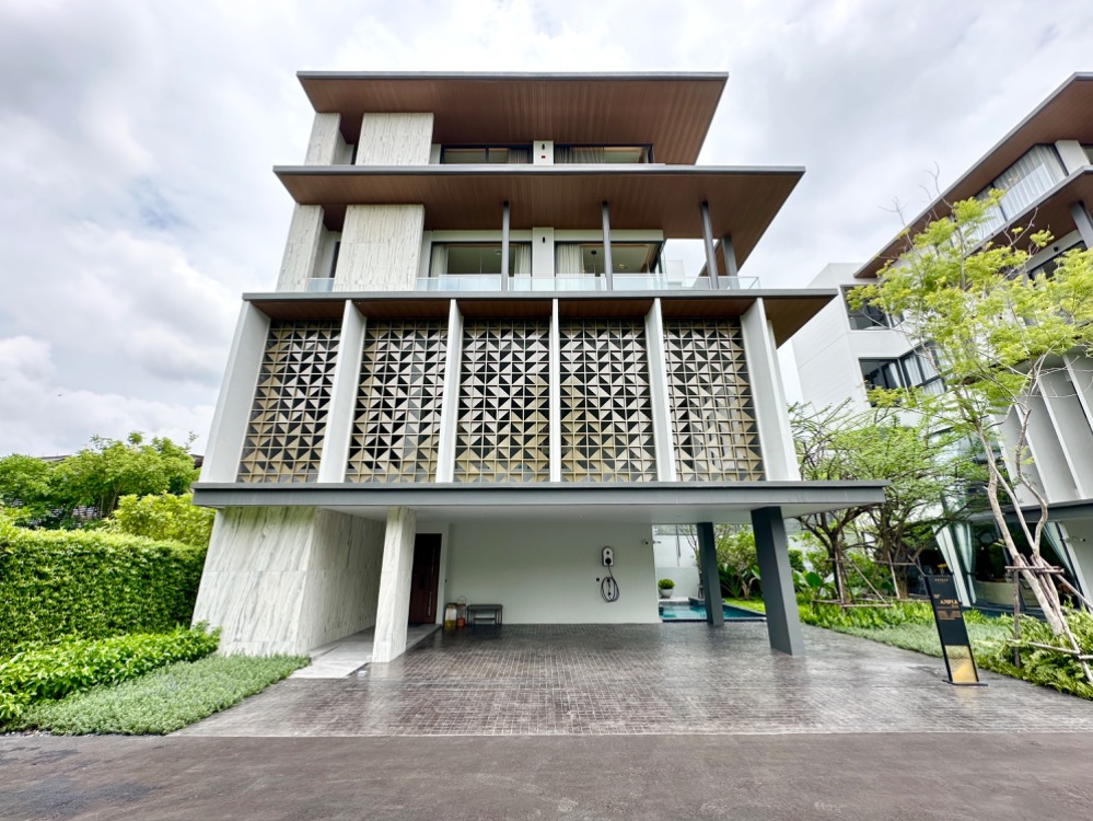 Artale Rama 9 - AMPLE 60 sq m. 546 sq m. 4 bedrooms 4 parking appointments for viewing 092-545-6151 (Tim) Artale Rama 9 - AMPLE 60 sq m. 546 sq m. 4 bedrooms 4 parking appointments for viewing 092-545-6151 (Tim)
