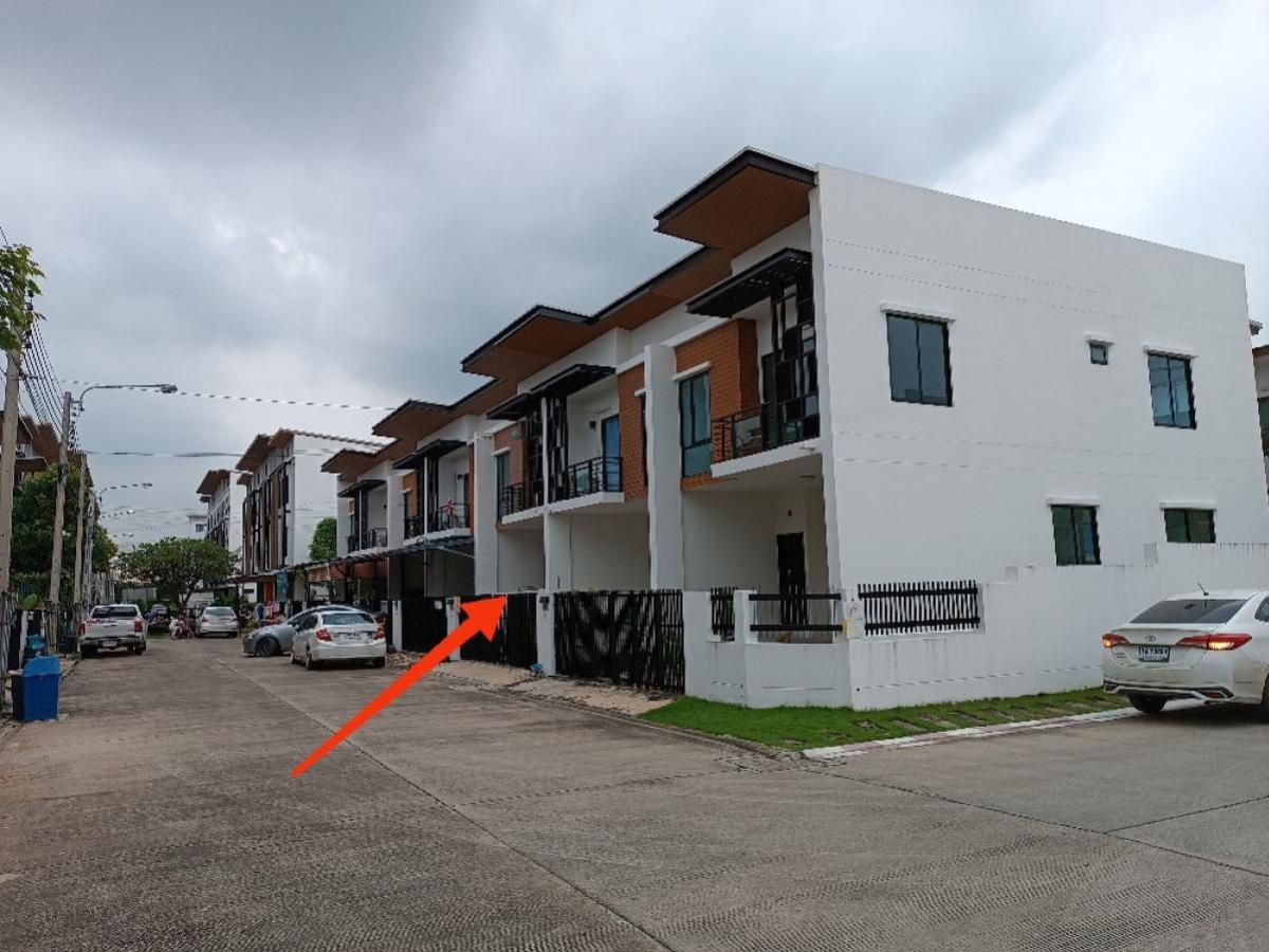 ขายพร้อมผู้เช่า : ทาวน์โฮม ไอฟีล บางนา (iField Bangna) บ้านสวยใกล้เมกะ รีโนเวทใหม่ – รูปที่ 2