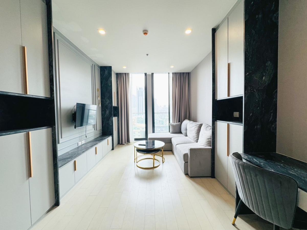 ♦ Special Price ♦ ตึก C ชั้น 10+ Type B01 | 84.85 ตร.ม. 2 ห้องนอน | คอนโดมี Skywalk เชื่อมเข้า BTS เพลินจิต, Central Embassy – รูปที่ 2