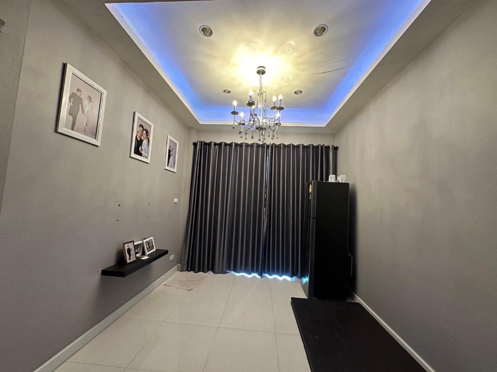 House for rent, 7 bedrooms, with Jacuzzi tub. Near Lanna Hospital, Lotus Kamtieng Can pet an animal – รูปที่ 3