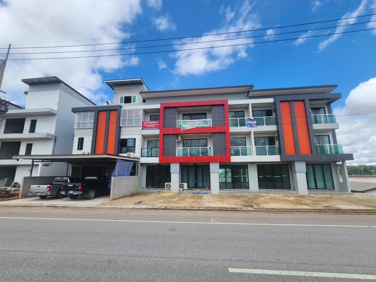 For sale: New 4-storey residential building on the banks of the Mekong River, Chiang Saen District, Chiang Rai Province