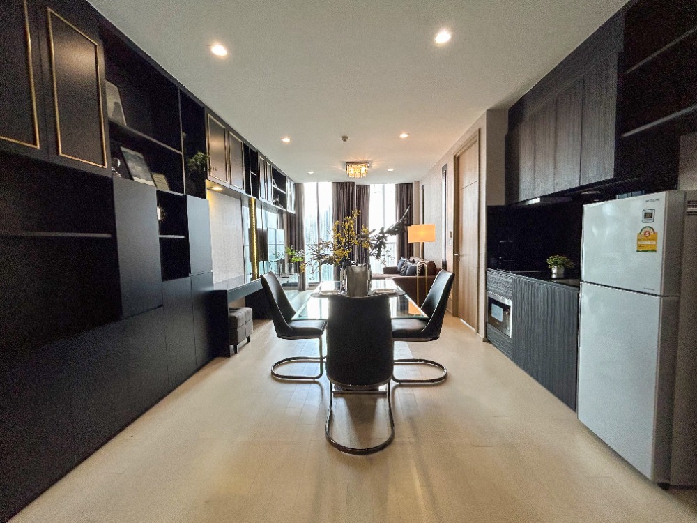 ● Modern style ● ตึก B ชั้น 20+ Type B07 | 81.86 ตร.ม. 2 ห้องนอน | คอนโดมี Skywalk เชื่อมเข้า BTS เพลินจิต, Central Embassy – รูปที่ 4