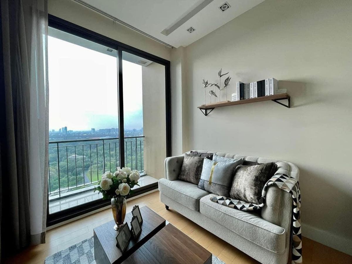 for rent Equinox 1 bed special deal ♥️⭐️🌈 for rent Equinox 1 bed special deal ♥️⭐️🌈