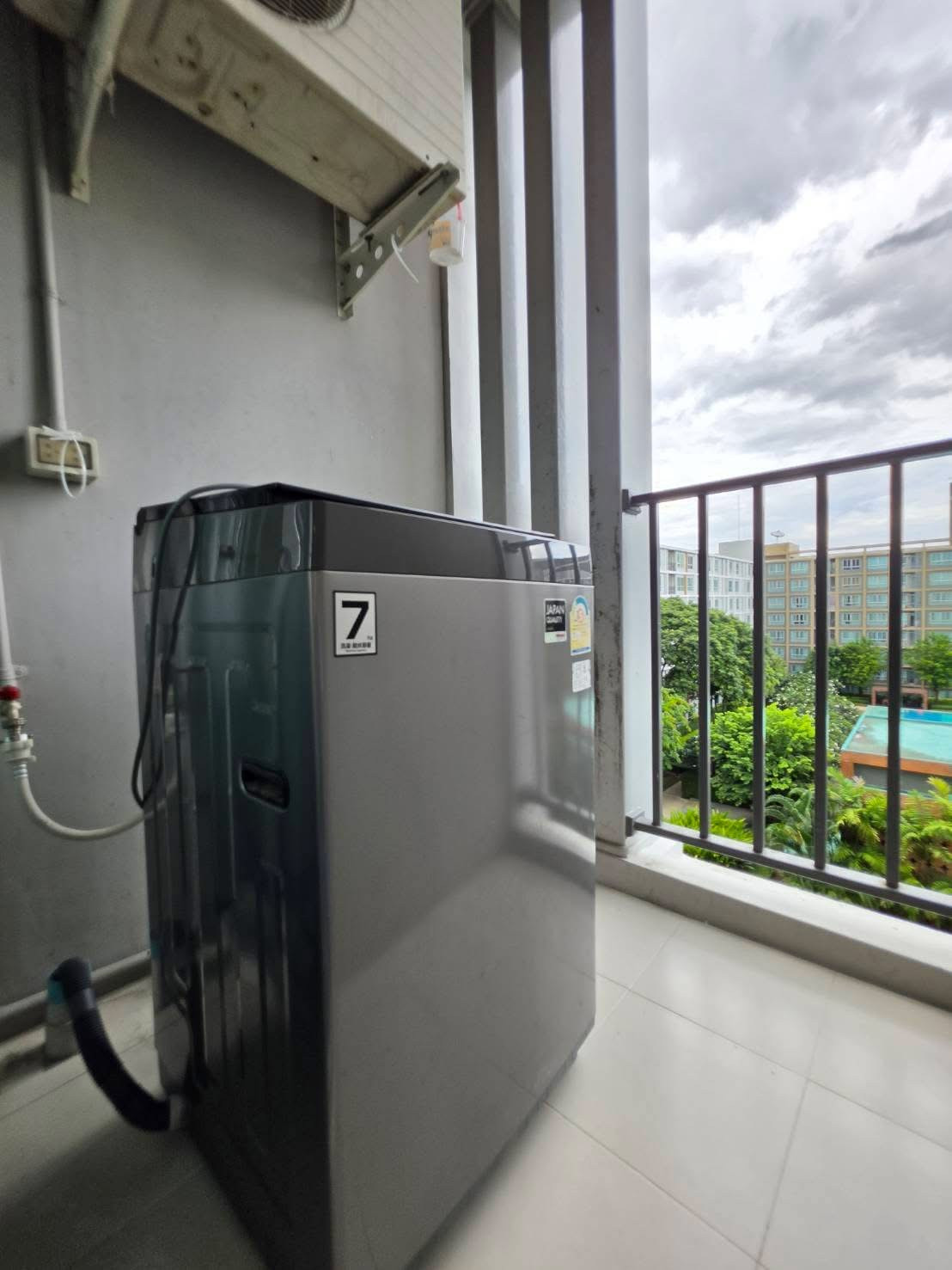ขายคอนโด D condo sign  ห้องขนาด 30 ตร.ม.  ชั้น 6  วิวสวน ห้องมุม – รูปที่ 3