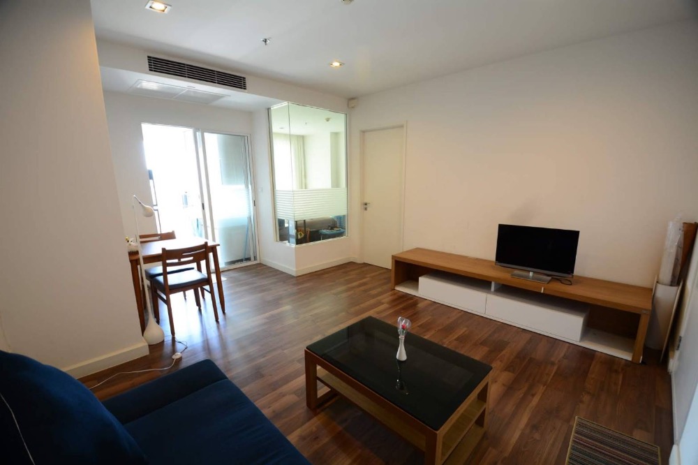 for rent The Room sathorn taksin 1 bed super deal ❤️🌈