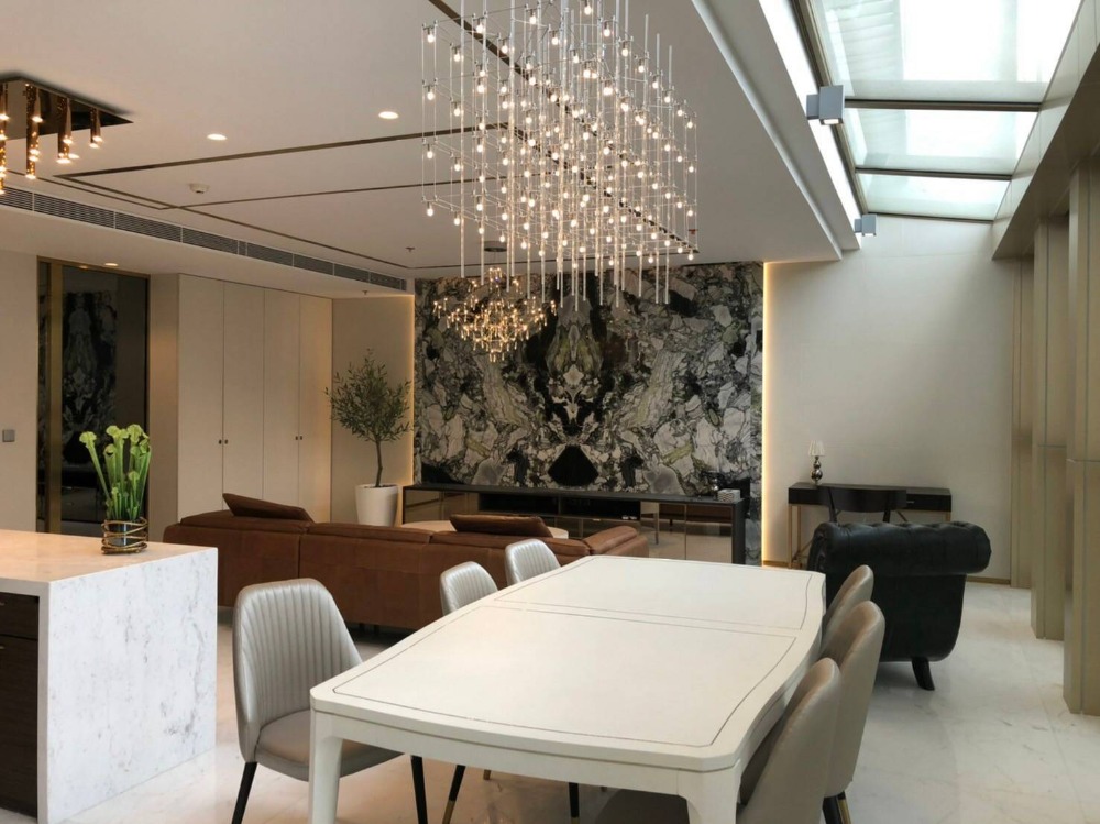 ♦ Penthouse Duplex ♦ ตึก B ชั้น50+ Type D04 | 170 ตร.ม. 2 ห้องนอน | คอนโดมีSkywalk เชื่อมเข้า BTS เพลินจิตและเซ็นทรัล เอ็มแบสซี่ – รูปที่ 2