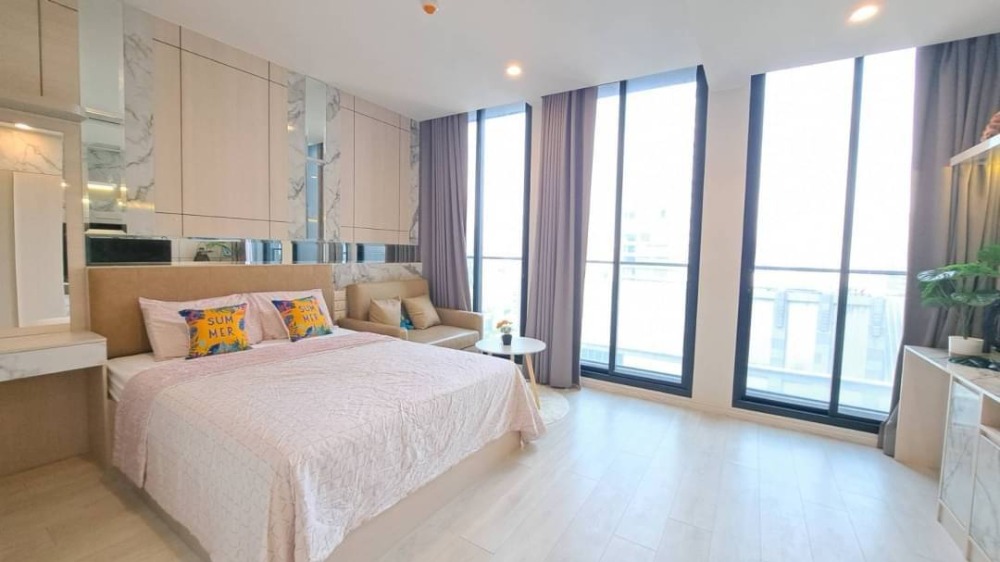 ● Nice Decoration ● ตึก C ชั้น 25+ type A12 | 44.56 ตร.ม. 1 ห้องนอน | คอนโดมี Skywalk เชื่อมเข้า BTS เพลินจิตและเซ็นทรัล เอ็มแบสซี่