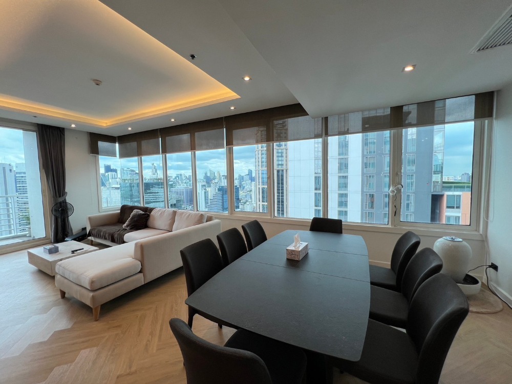 SELL (32 MB Negotiable) High Floor + Nice View 3 Bed 142 Sqm @BTS Prompong
