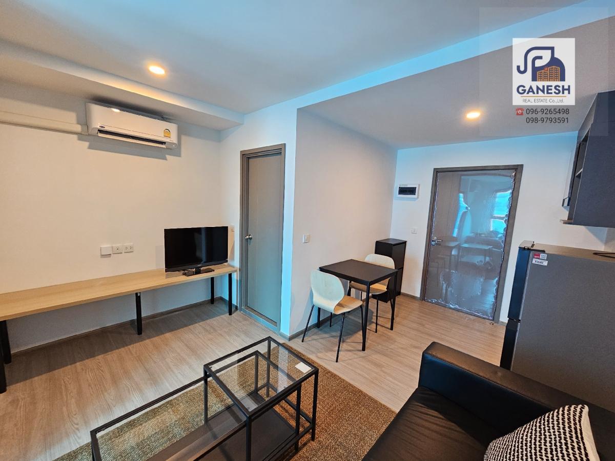 For Rent: Aspire Ratchayothin (Aspire Ratchayothin) near BTS Ratchayothin, brand new room, unpacked, rent 14,000 baht, view of Elephant Building, ready to move in.