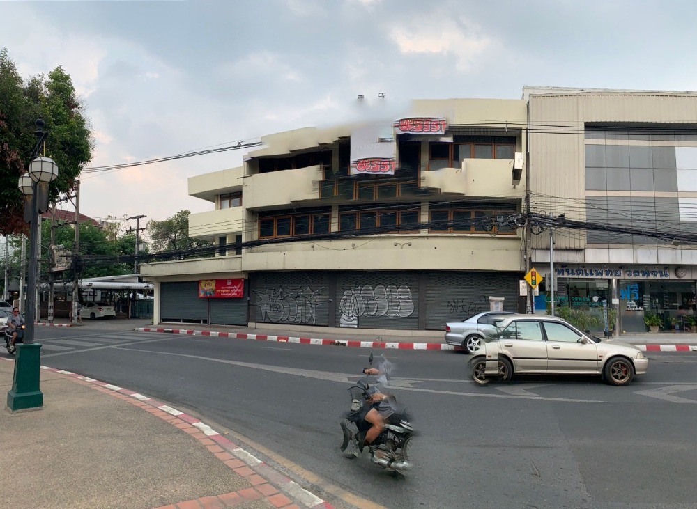 Shophouse for rent in the moat, economic area, suitable for a trading business, clinic or restaurant. – รูปที่ 2