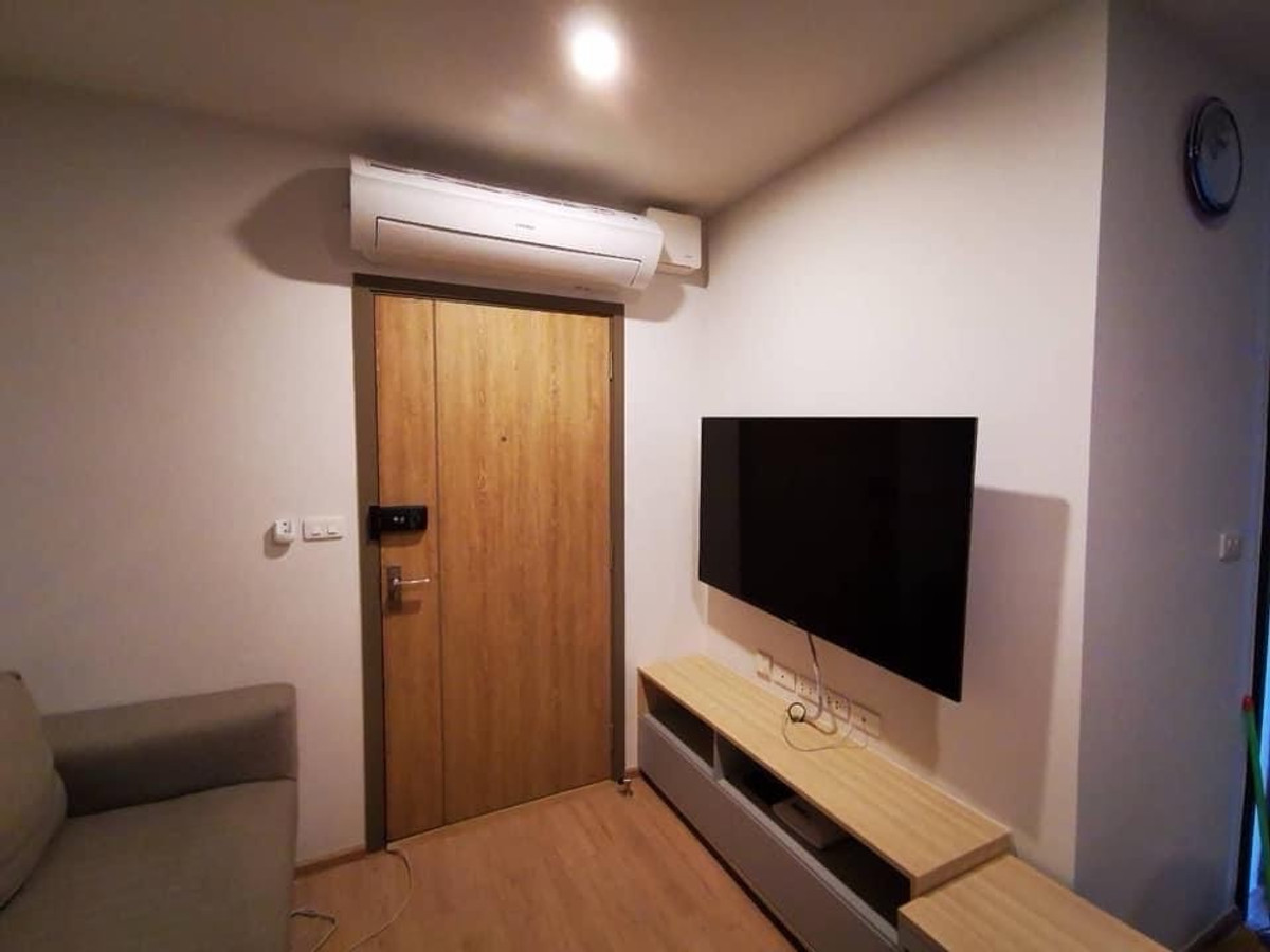 Urgent sale!  Ideo O2 Ideo O2 BTS Udom Samuk-Bangna 33 sq m, north side, beautiful, good view, not hot.
