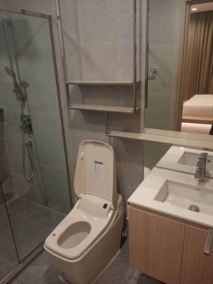 The Line Ratchataewee 2 Bed 2 Bath 60 sq.m. 45,000 B Code: L63960 Eng 中 日 Please add LINE ID @806qphgn o8415o5483