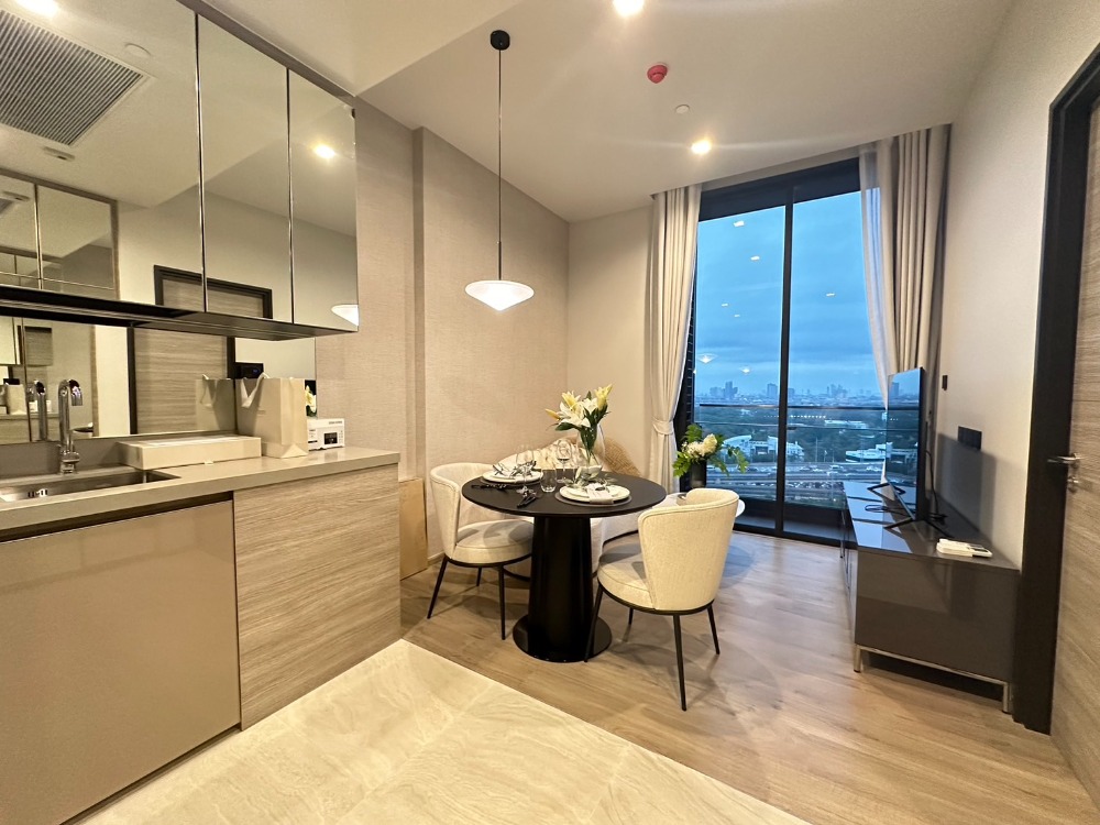 For rent, 1 bedroom, fully furnished, garden view, Lat Phrao Intersection location. For rent, 1 bedroom, fully furnished, garden view, Lat Phrao Intersection location.