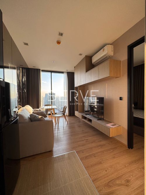 2 Beds Super High Fl. 35+ City View Fully furnished Luxury Condo Good Location Close To BTS Ari @ Noble Around Ari