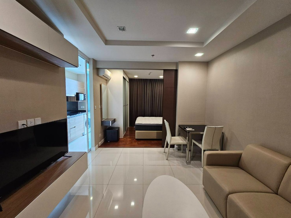 For sale The Metropolis Samrong 38 floor size 34.24 sqm. For sale The Metropolis Samrong 38 floor size 34.24 sqm.