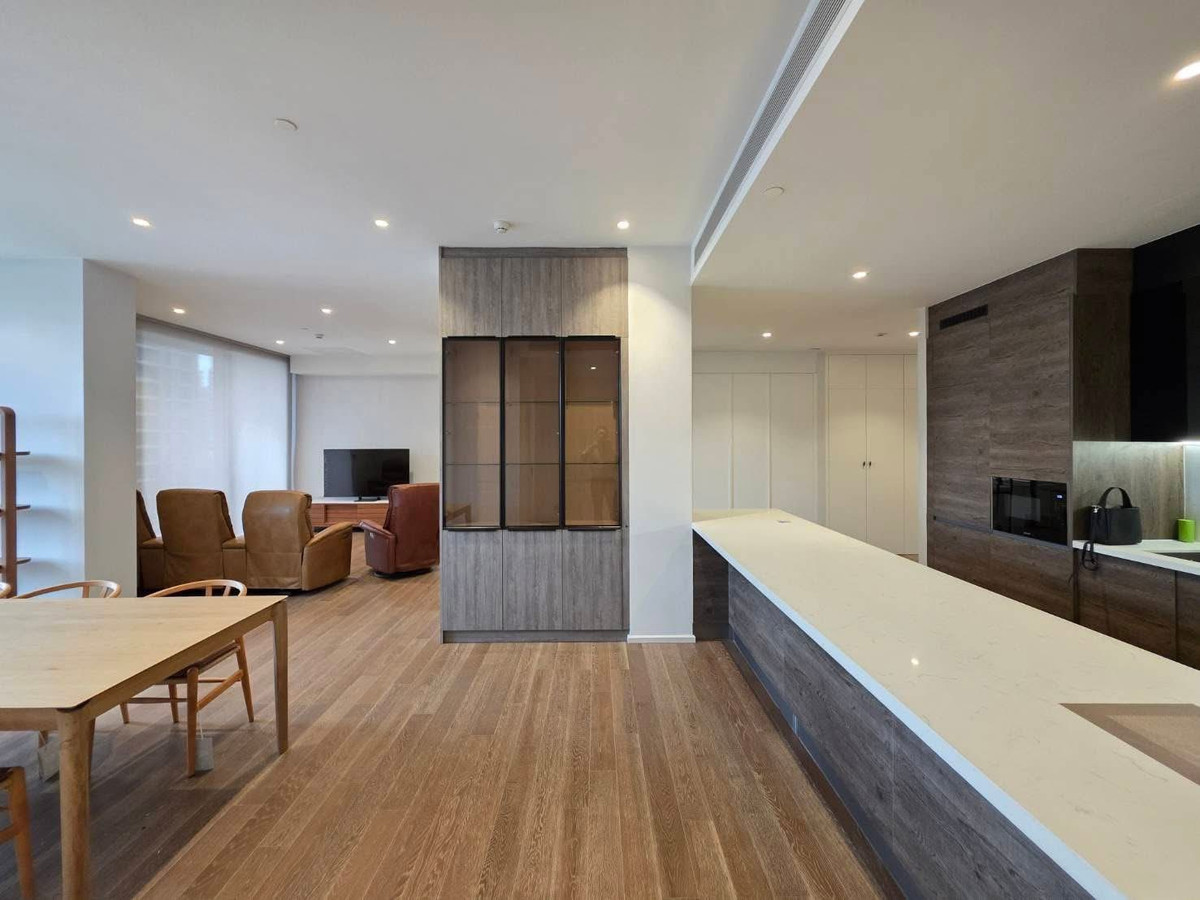 3 Bedrooms | 4 Bathrooms (173 Sq.m.) Available For Rent at Muniq Langsuan – รูปที่ 3