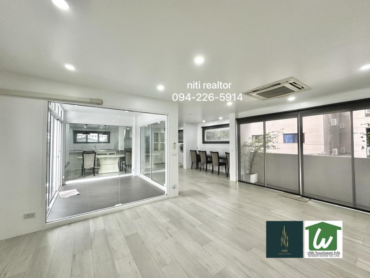 ขายบ้านเดี่ยวซอยเอกมัย 23 สไตล์ Modernทาวน์โฮม 3 ชั้น 25 ตร.วา – รูปที่ 3