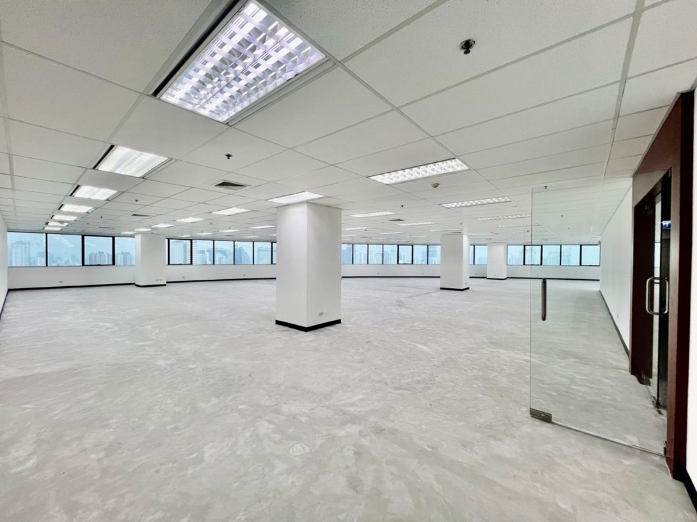 Office for rent Italthai tower 30 th floor 509.57 sq.m. Office for rent Italthai tower 30 th floor 509.57 sq.m.