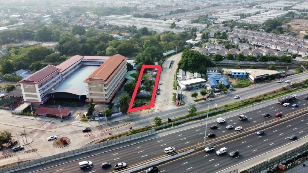Land for sale next to Wat Khubon School, good location in front of Golden Neo Village, Ramindra Ring Road, next to the main road, beautiful, suitable for business and investment. – รูปที่ 2
