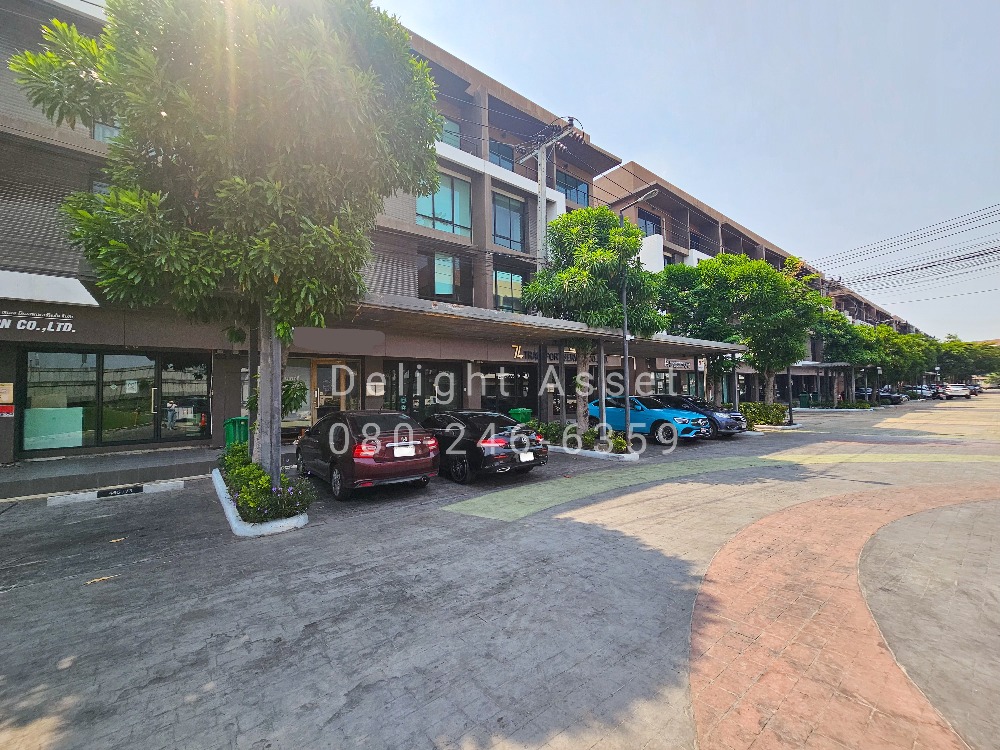 For Sale!! 4-Storey Home Office at BIZ Pattanakarn, 19.3 sq.wa 220 sq.m. located near MRT Si Nut Station, Srinakarin, Lat Krabang Rd For Sale!! 4-Storey Home Office at BIZ Pattanakarn, 19.3 sq.wa 220 sq.m. located near MRT Si Nut Station, Srinakarin, Lat Krabang Rd
