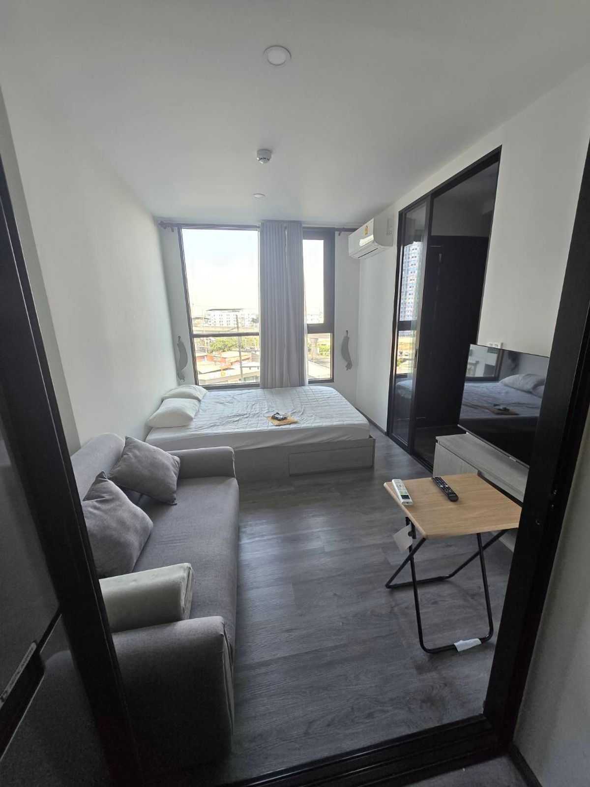 Urgent!! Condo The Origin near BTS Sai Luat, Samut Prakan (new room, never rented) Urgent!! Condo The Origin near BTS Sai Luat, Samut Prakan (new room, never rented)