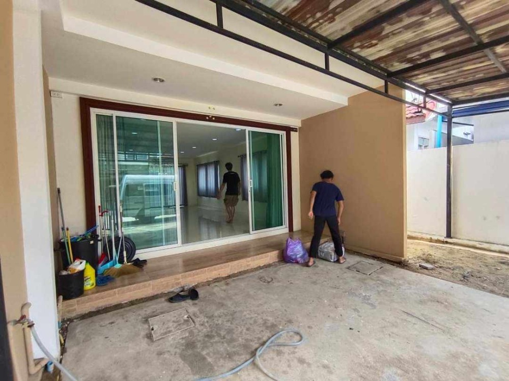 P-2542 For urgent rent! Pratchaya Bizhome On Nut-Suvarnabhumi Can make a home office, convenient to travel.