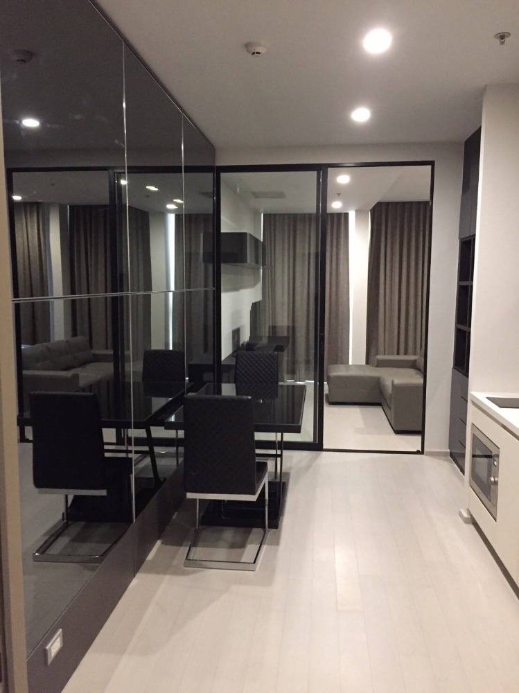 ● Rare Unit ● B Tower, 00+ Floor, Type A14 | 47.38 sq.m. 1 Bed | Condo skywalk connect to BTS ploenchit and Central Embassy.