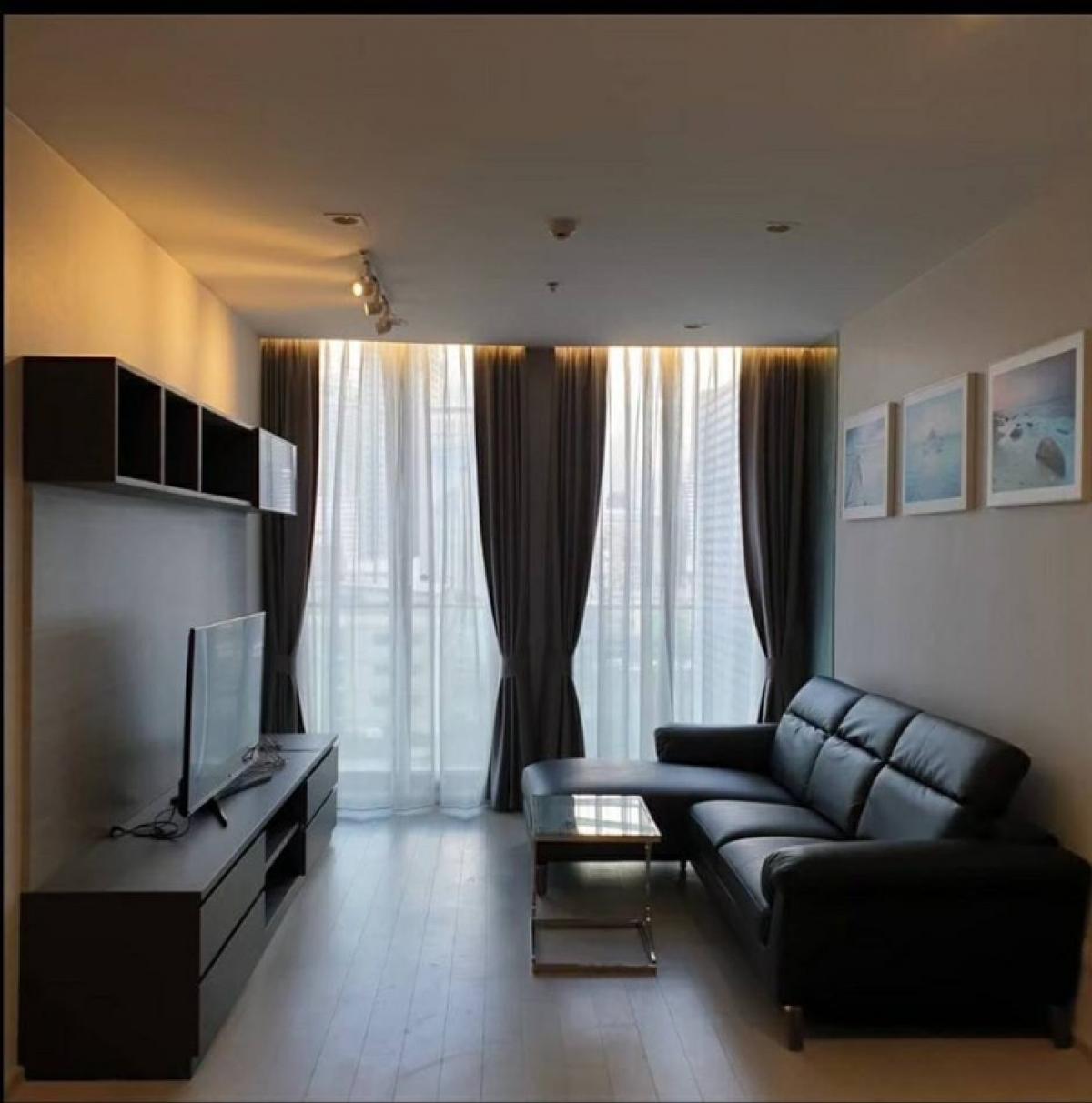 ● Good Deal ● Tower C, 05+ Floor, Type B01 | 2 Bedrooms, 84.85 sq.m. | Condo skywalk connect to BTS ploenchit and Central Embassy.